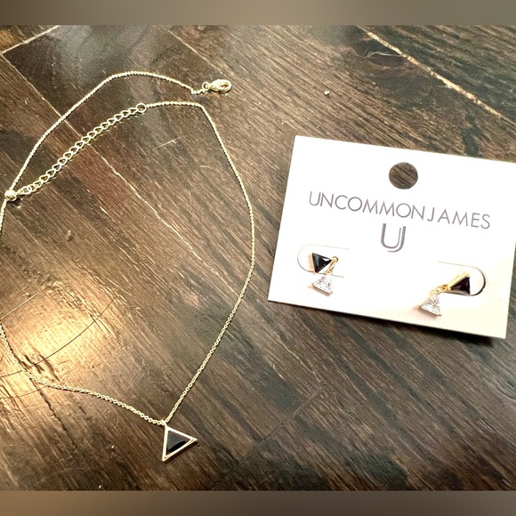 Uncommon James Jewelry - Uncommon James Gold Necklace with Triangle Pendant & Earrings